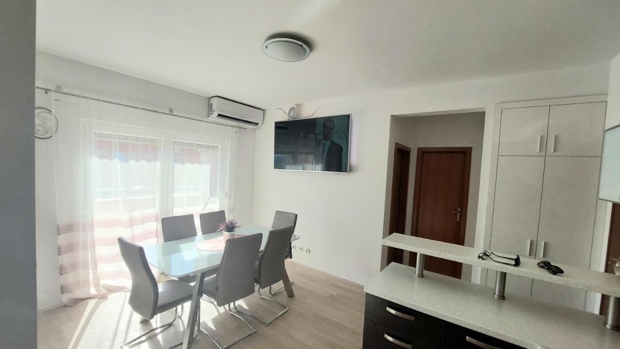 Apartment Palada คาชเตลา ภายนอก รูปภาพ